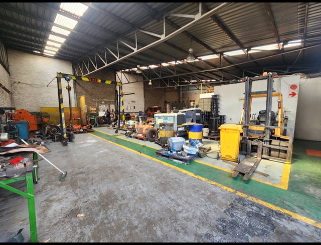 420M² WAREHOUSE FOR SALE IN WADEVILLE